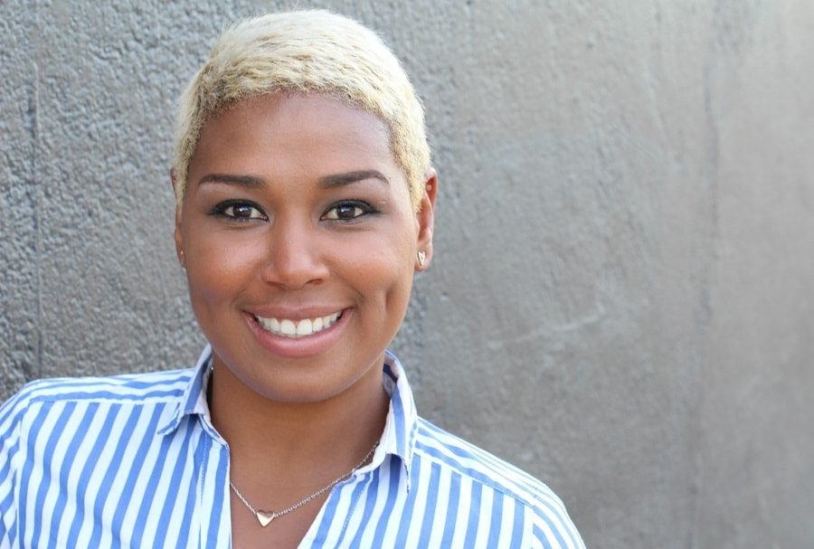 short blonde pixie for round face black woman