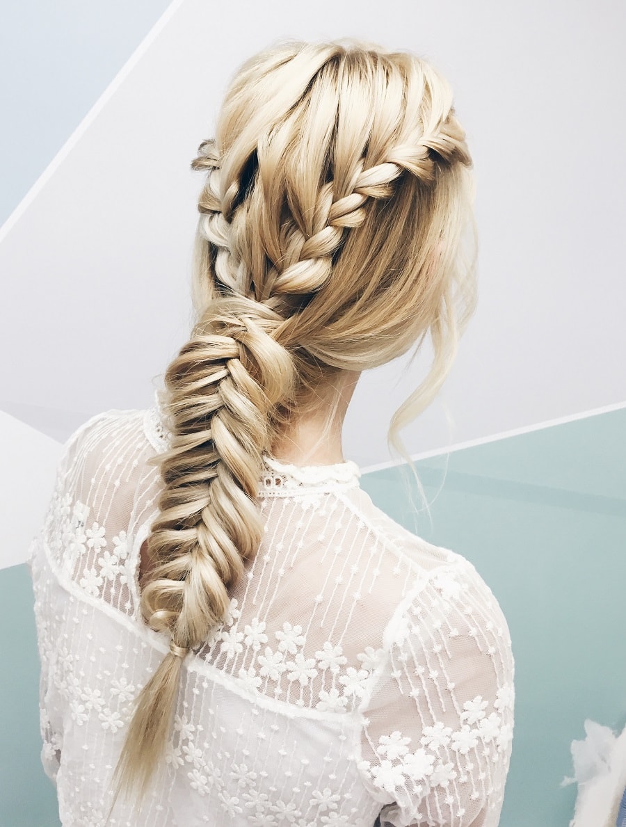 weeding platinum blonde hair with braid