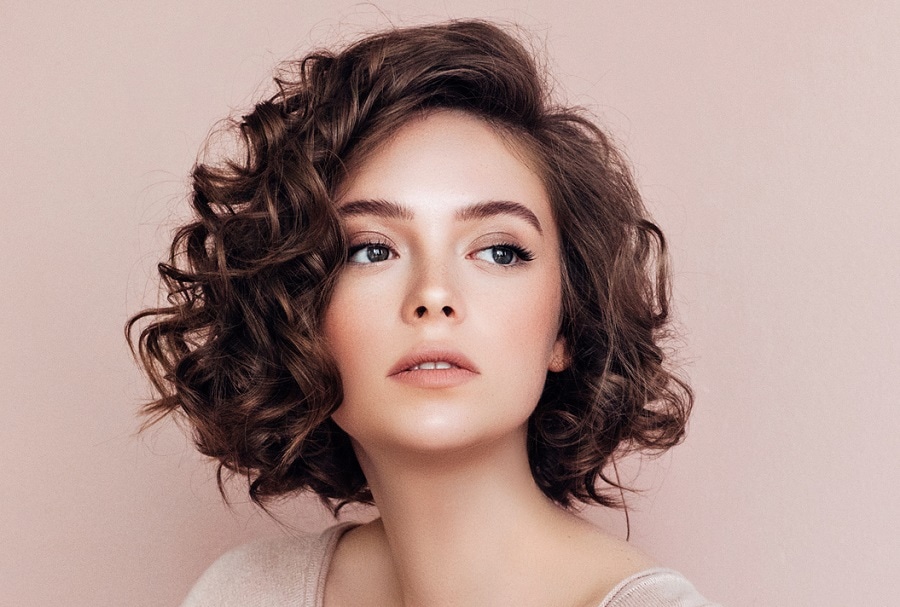 curly medium bob cut