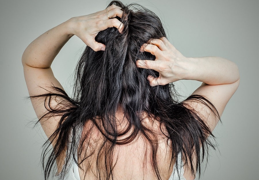 drawbacks of dry shampoo