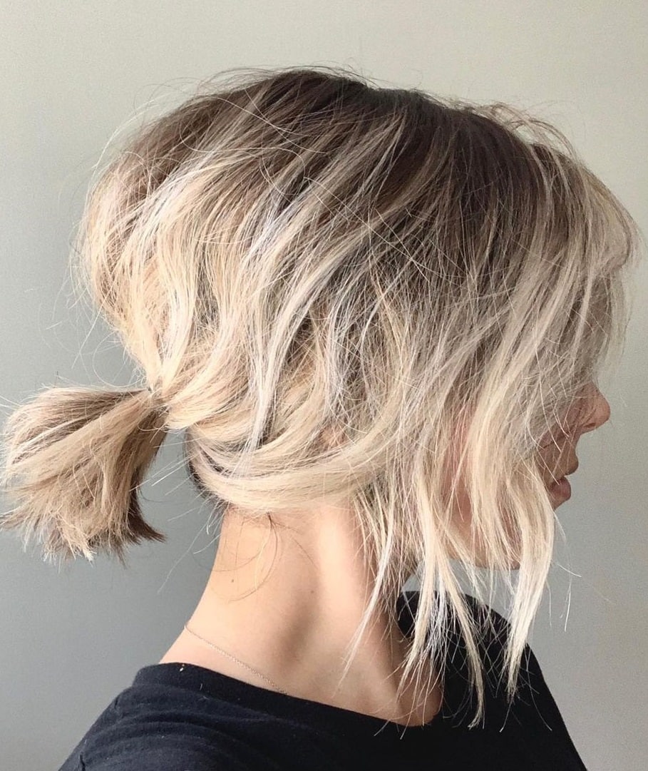 messy short hair ponytail