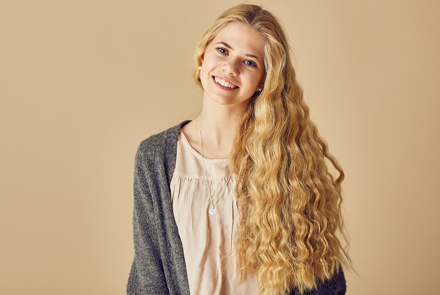 long butter blonde curly hair