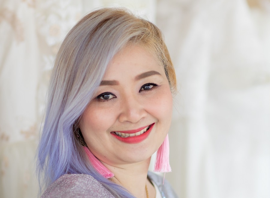 Asian woman with two tone hair