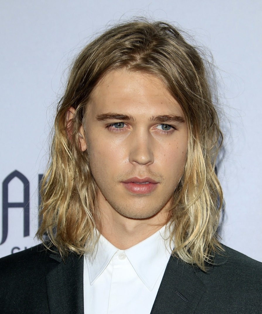 Austin Butler with long blonde hair