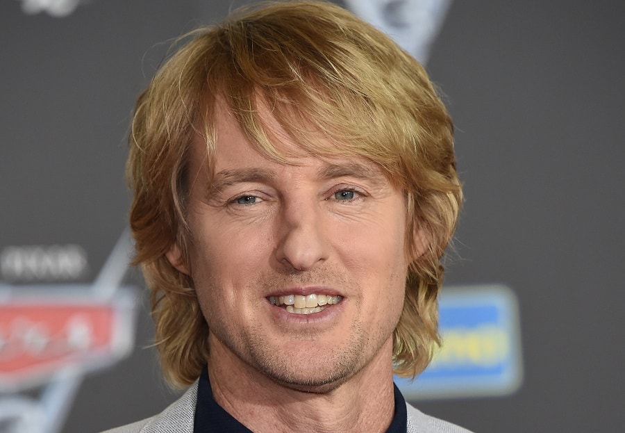 Owen Wilson with blonde shaggy hairstyle
