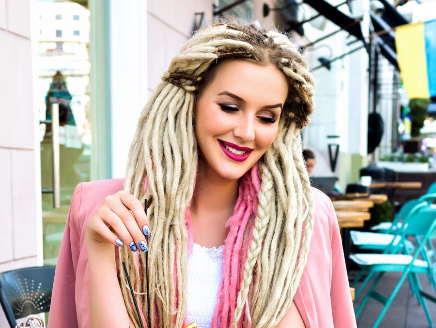 thick blonde dreads