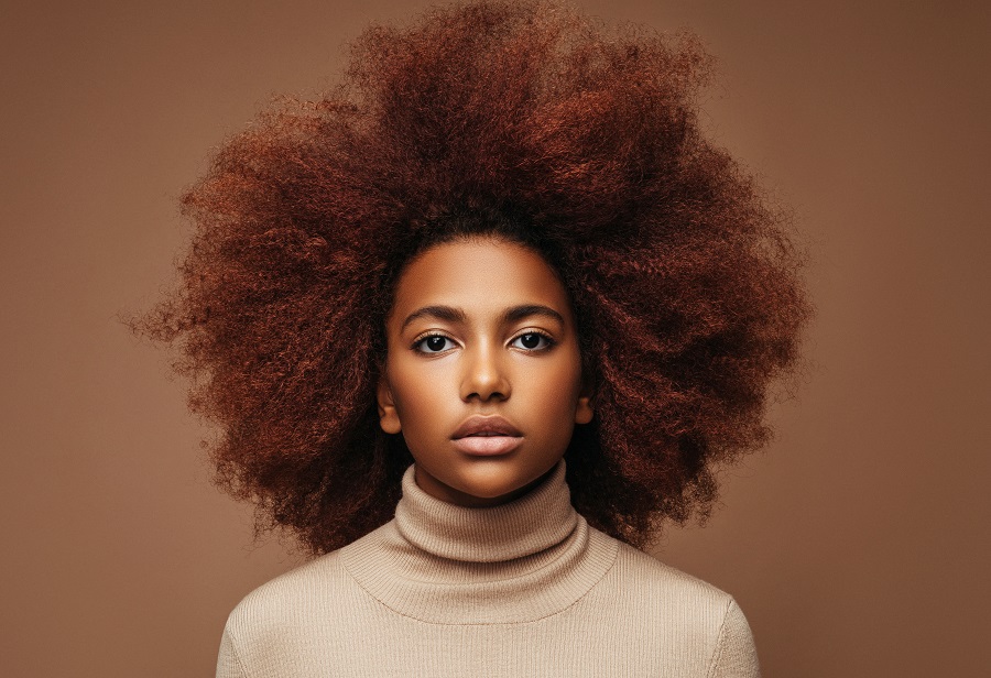 chestnut brown afro hair