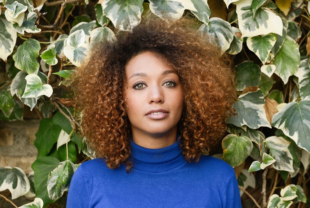 hair color for black women with green eyes