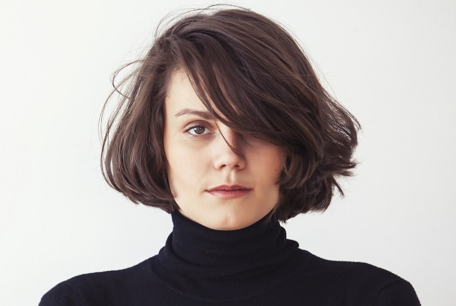 layered bob for square face women