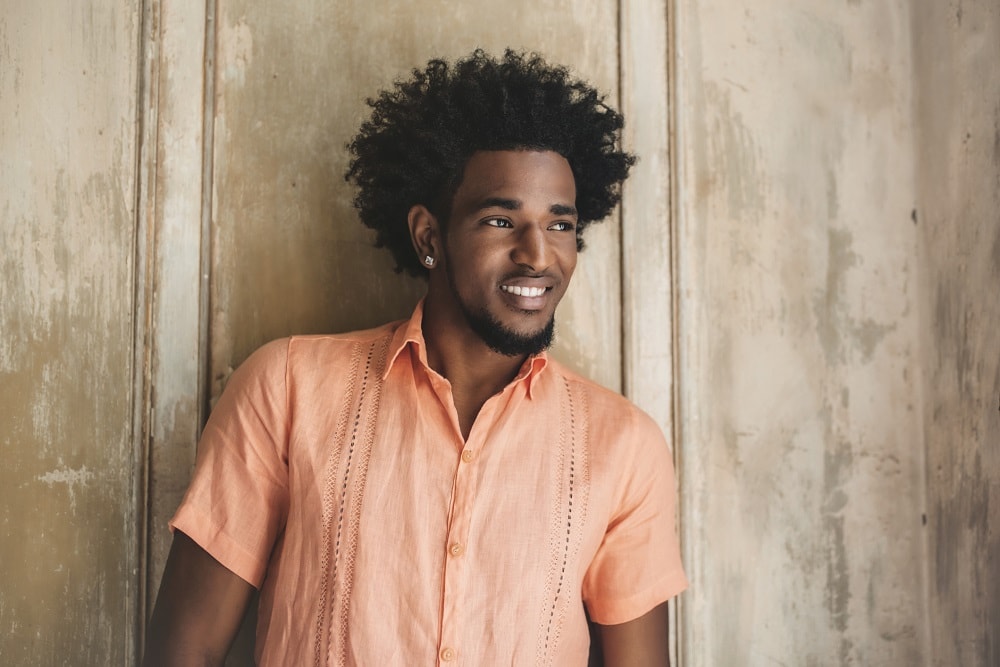 curly hairstyle for black men