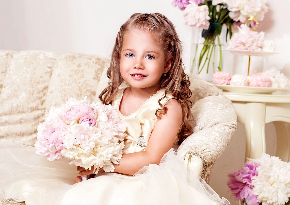 flower girl hairstyle