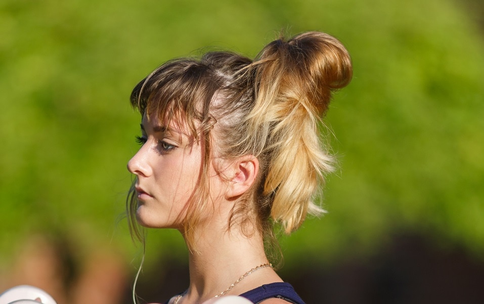 messy sporty hairstyle with bangs