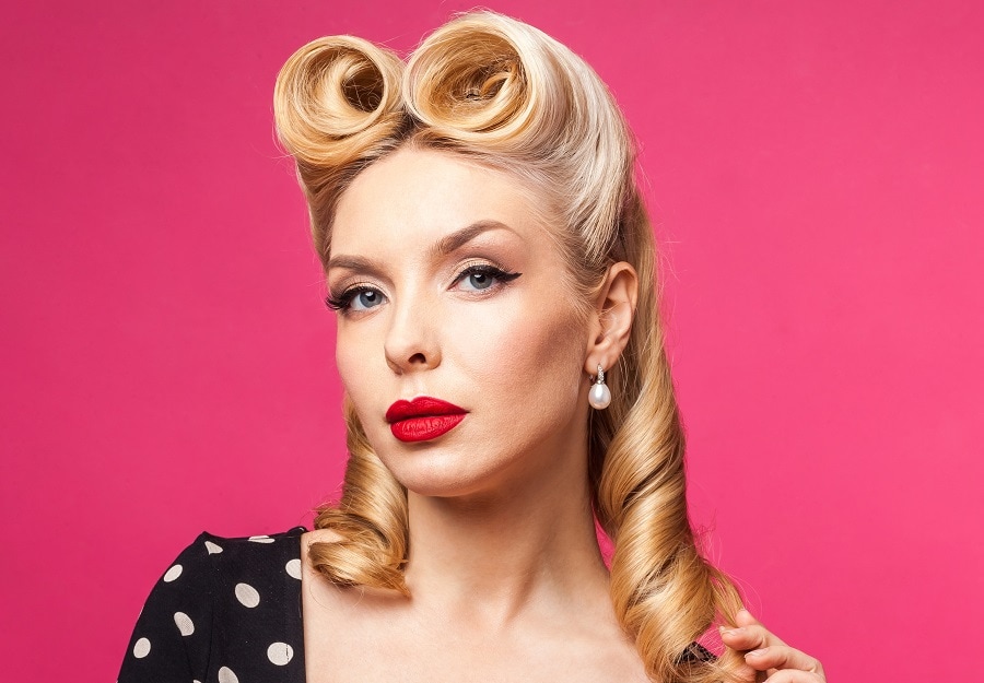 pin up hairstyle for peach blonde long hair