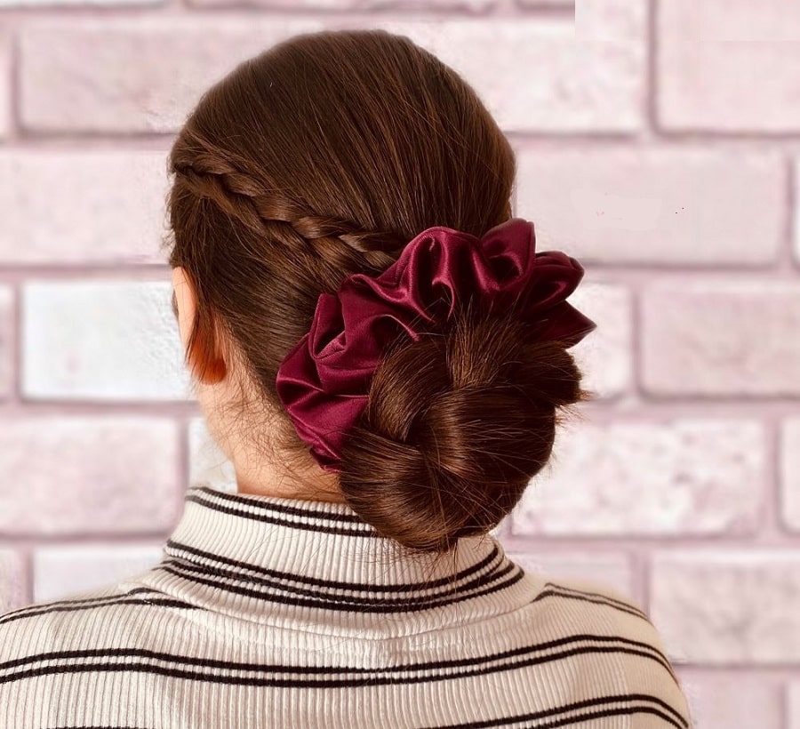 scrunchie hair bun with braid