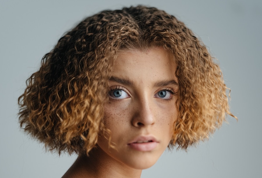 short brown curly hair without bangs