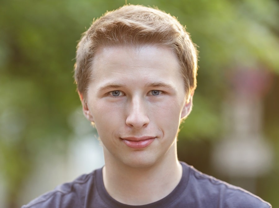 short haircut for man with oval face