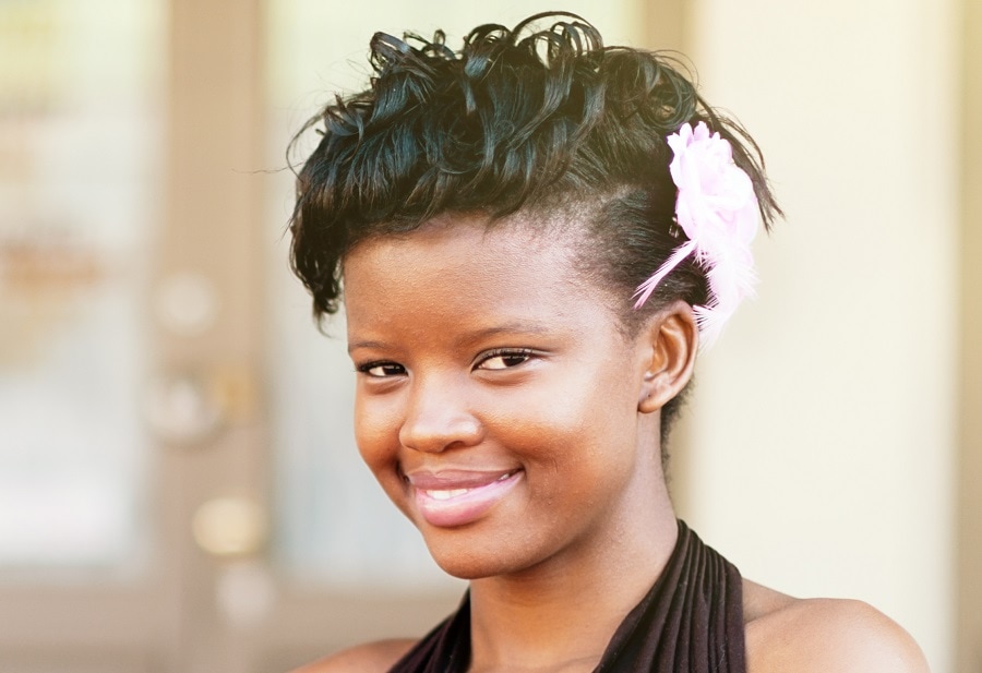 short messy hairstyle for black teenage girl