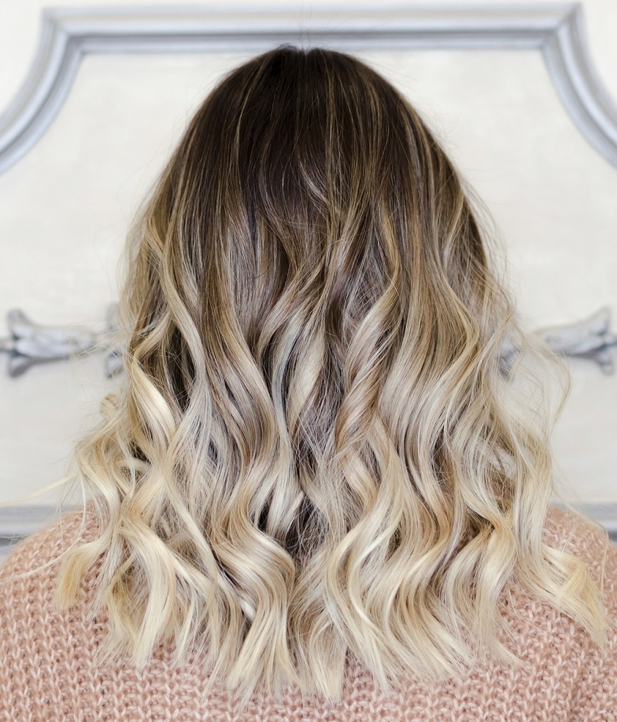 wavy platinum blonde ombre hair