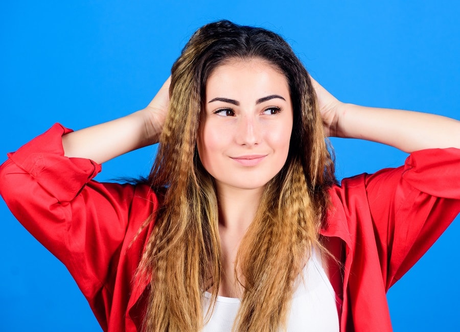 90s crimped hairstyle