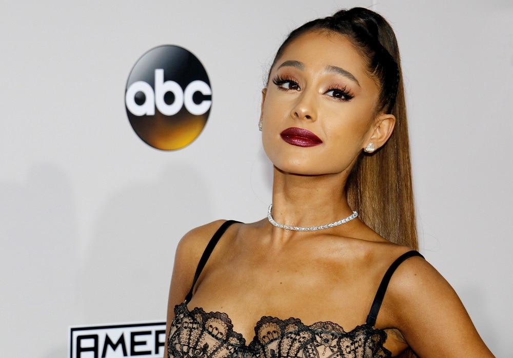 Ariana Grande posts childhood pic of her in iconic ponytail hairstyle   Metro News