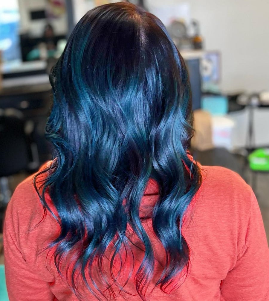 blue black wavy hair
