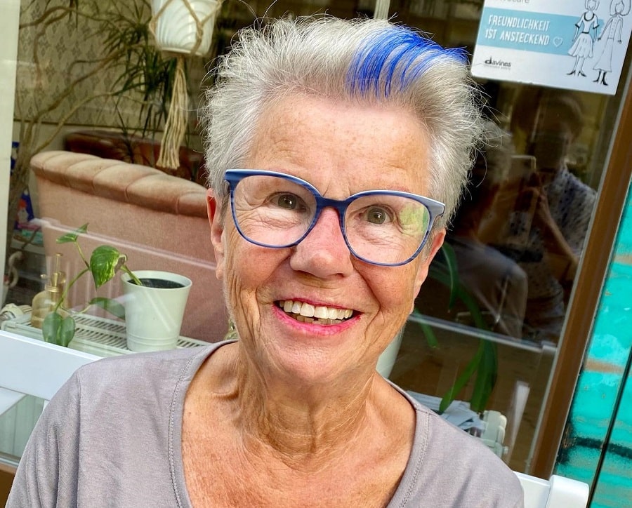 blue highlights for older women