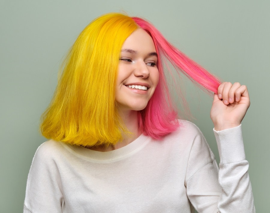 dyed hairstyle for oval faces