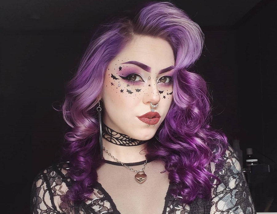 grunge hairstyle with pastel purple hair