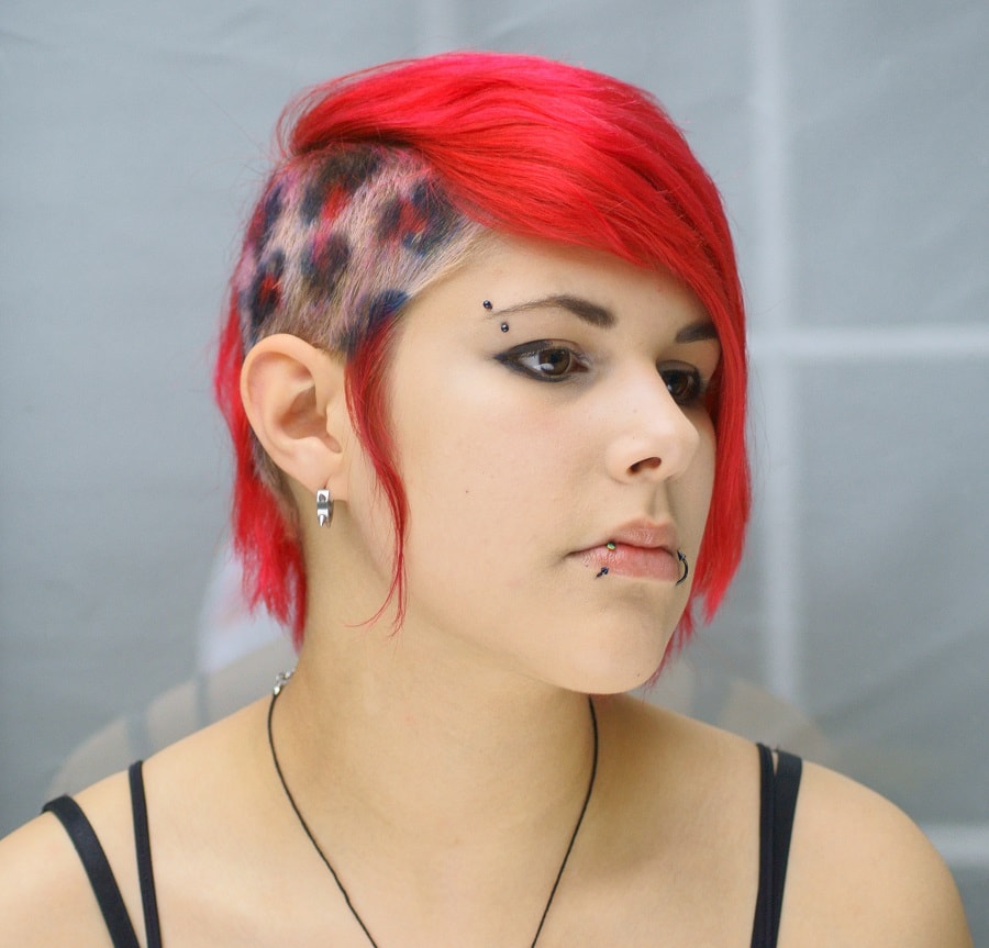 short emo hairstyle for girls
