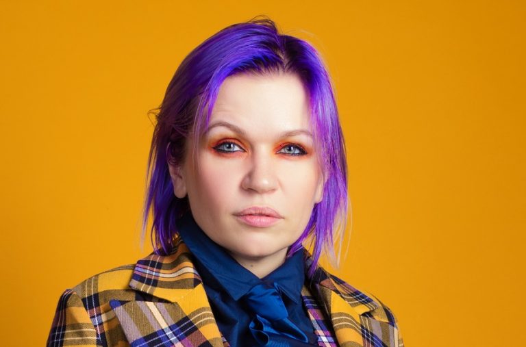 7. "Celebrities Rocking the Cute Blue and Purple Hair Trend" - wide 3