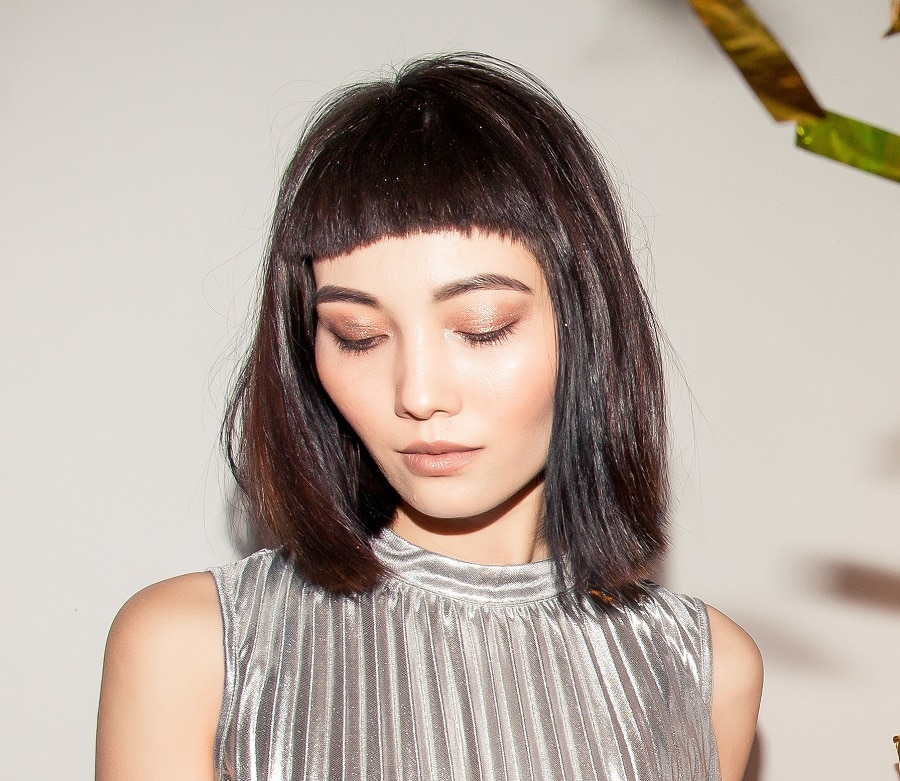 short prom hairstyle with bangs