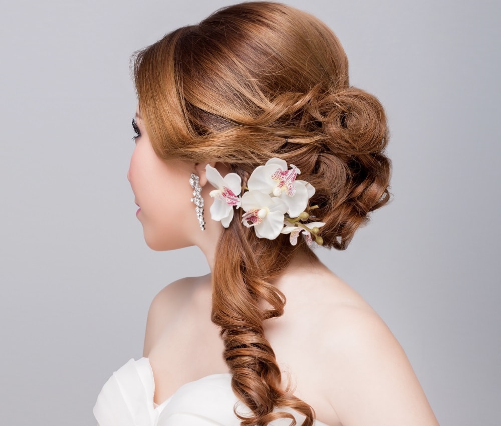 side hairstyle for prom