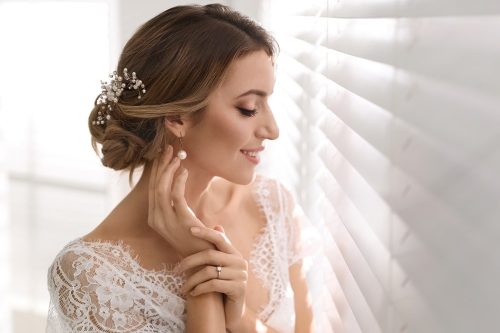 23 Special Medium-length Wedding Hairstyles for Your Big Day