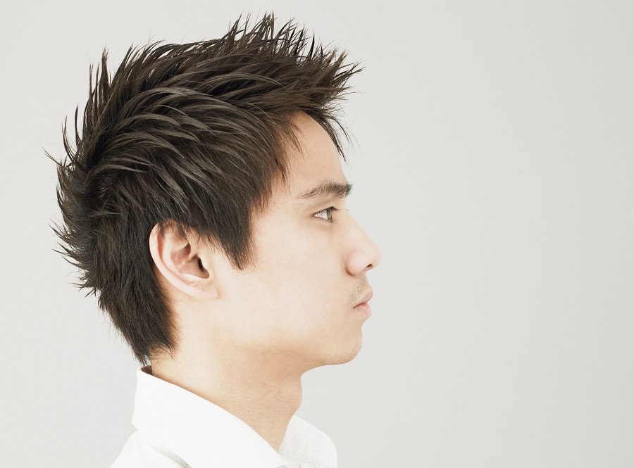 mens spiky hairstyle with thick hair