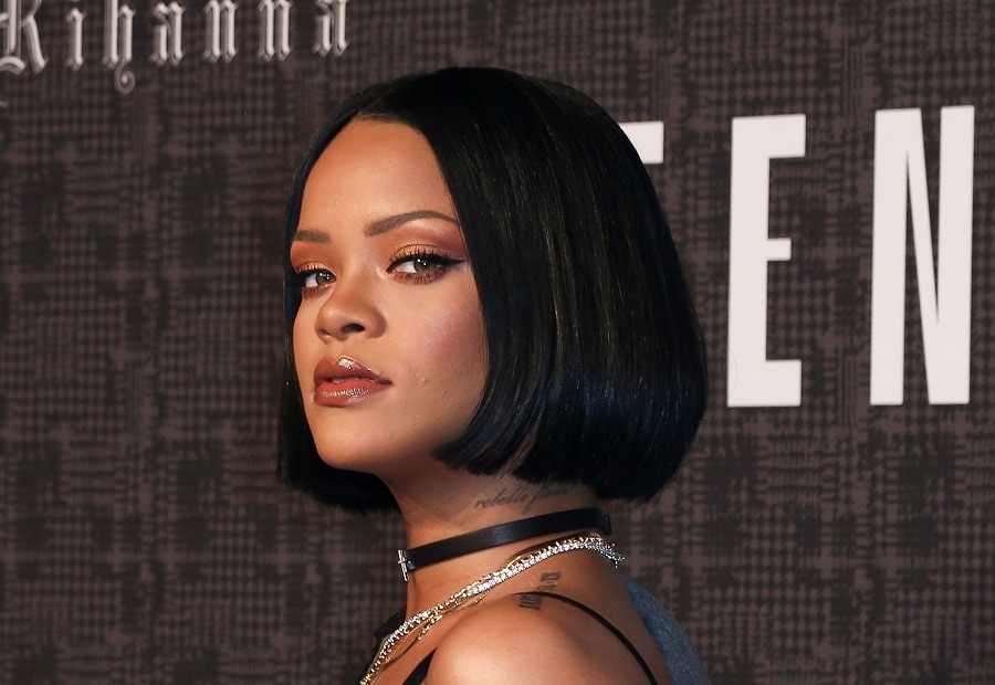 16 Most Fashionable Rihanna Short Hairstyles to Try This Season