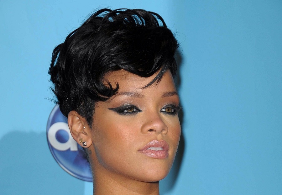 Rihanna's short messy hairstyle