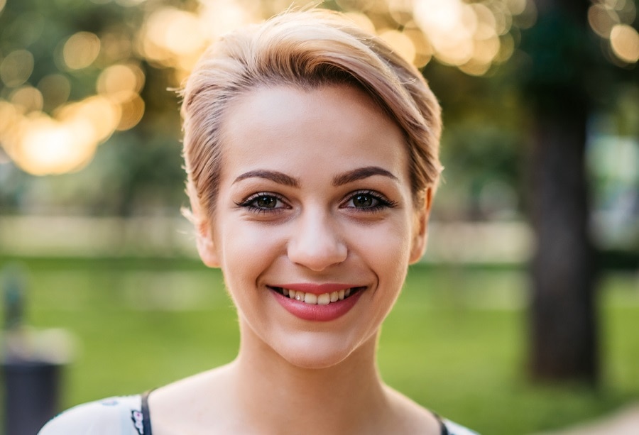 blonde pixie cut with fine straight hair