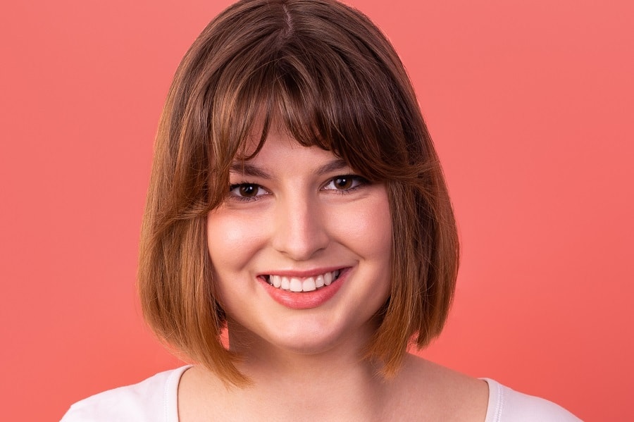 light brown bob with bangs