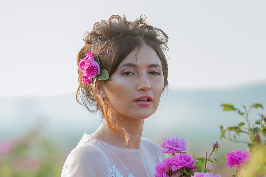 beach wedding updo for medium hair