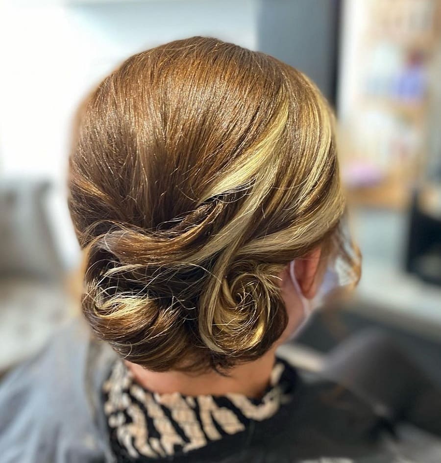 casual vintage updo