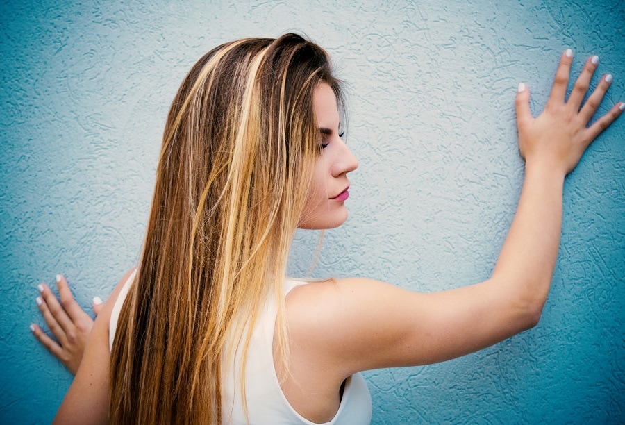 long brown hair with blonde highlights