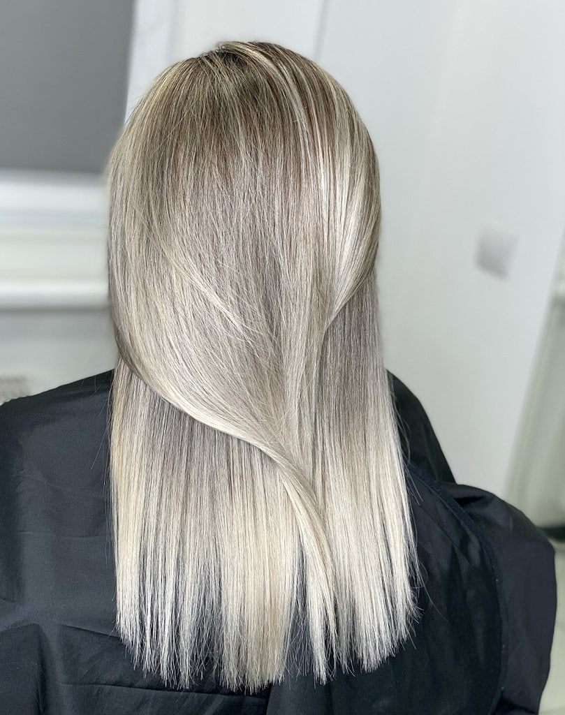 platinum blonde lowlights