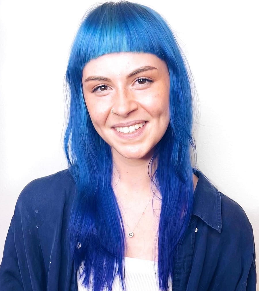 razored blue hair with short bangs
