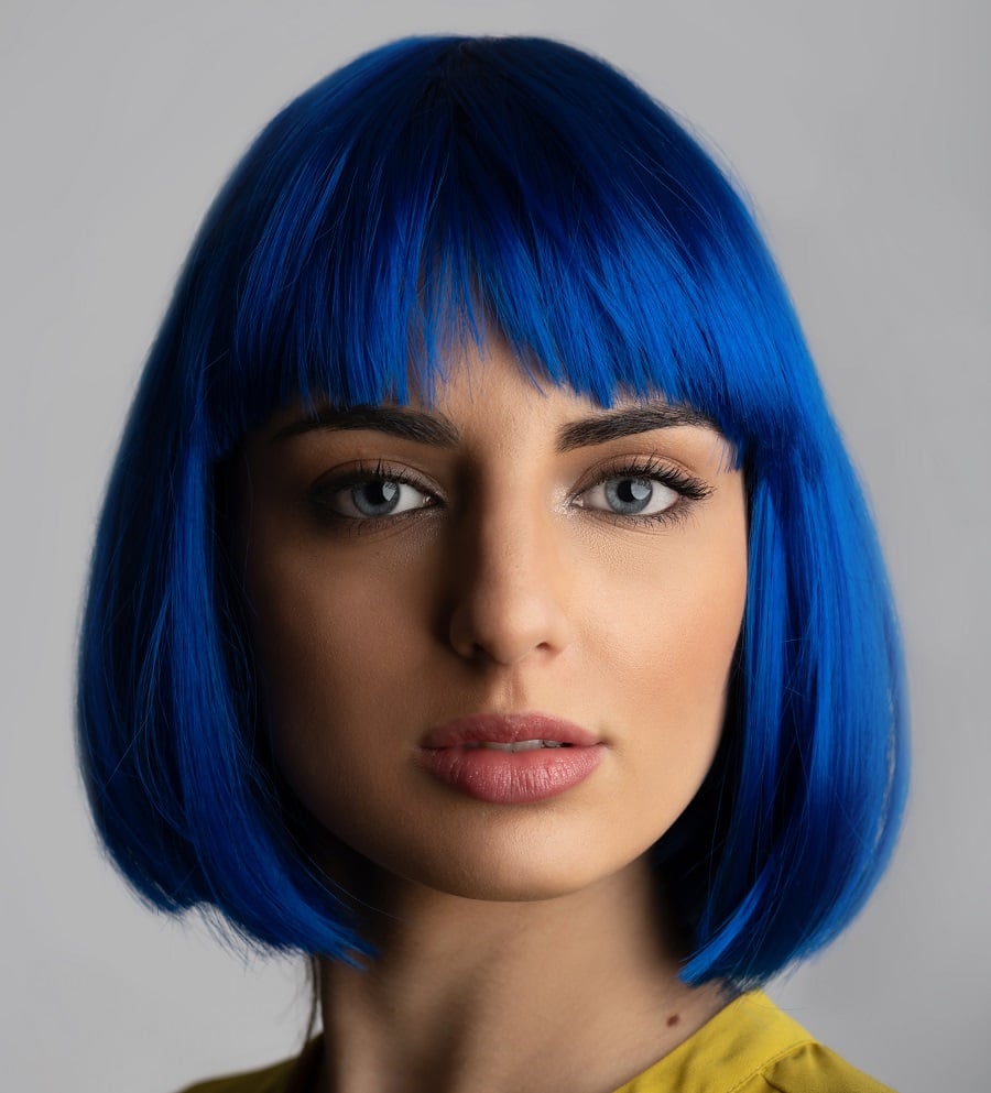 short thick bangs for blue hair