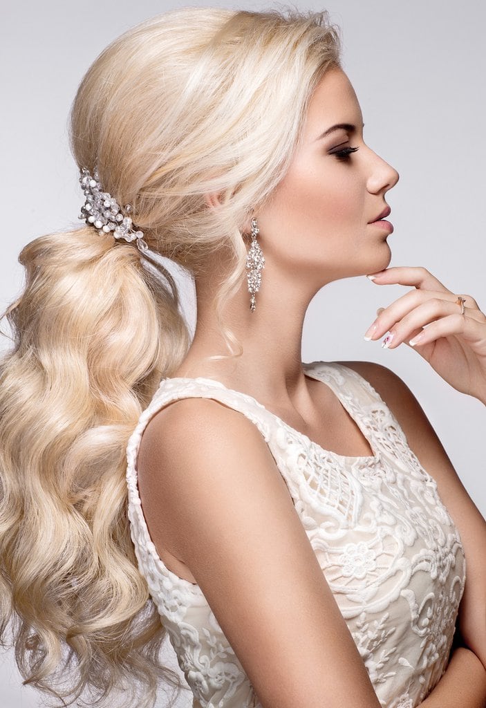 special occasion hairstyle for long blonde hair