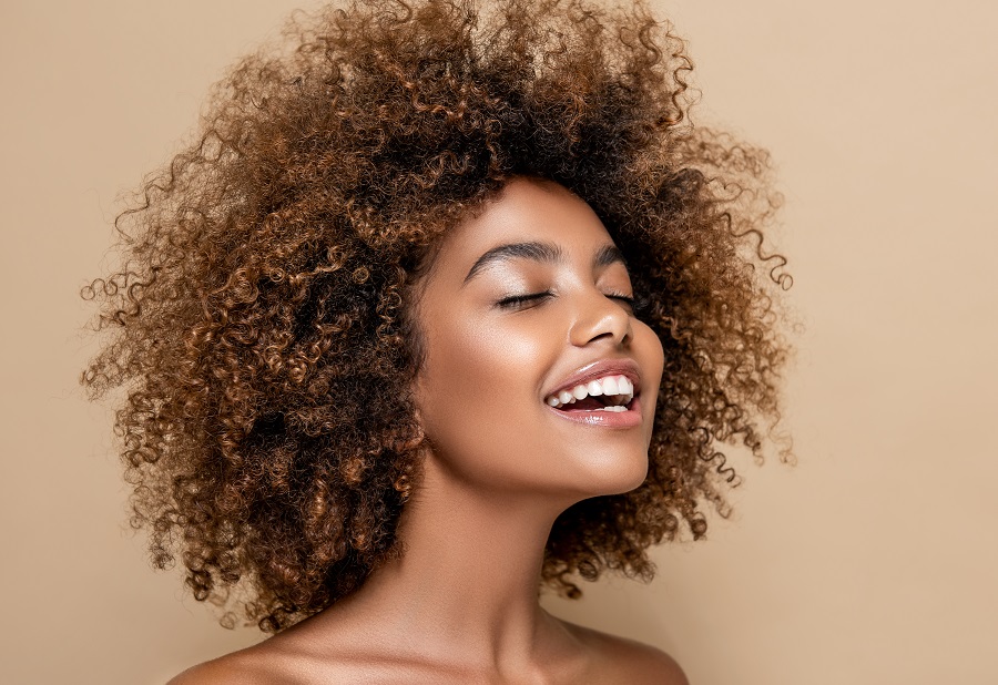 caramel balayage on afro hair