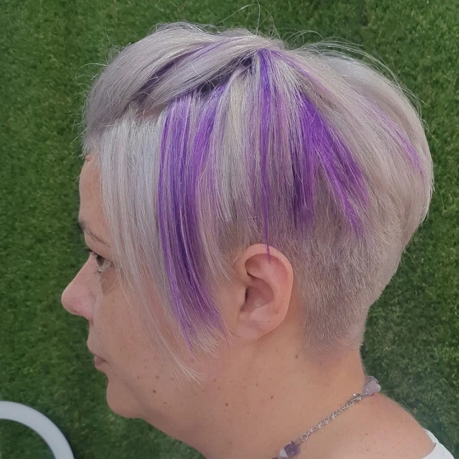purple highlights on short blonde hair