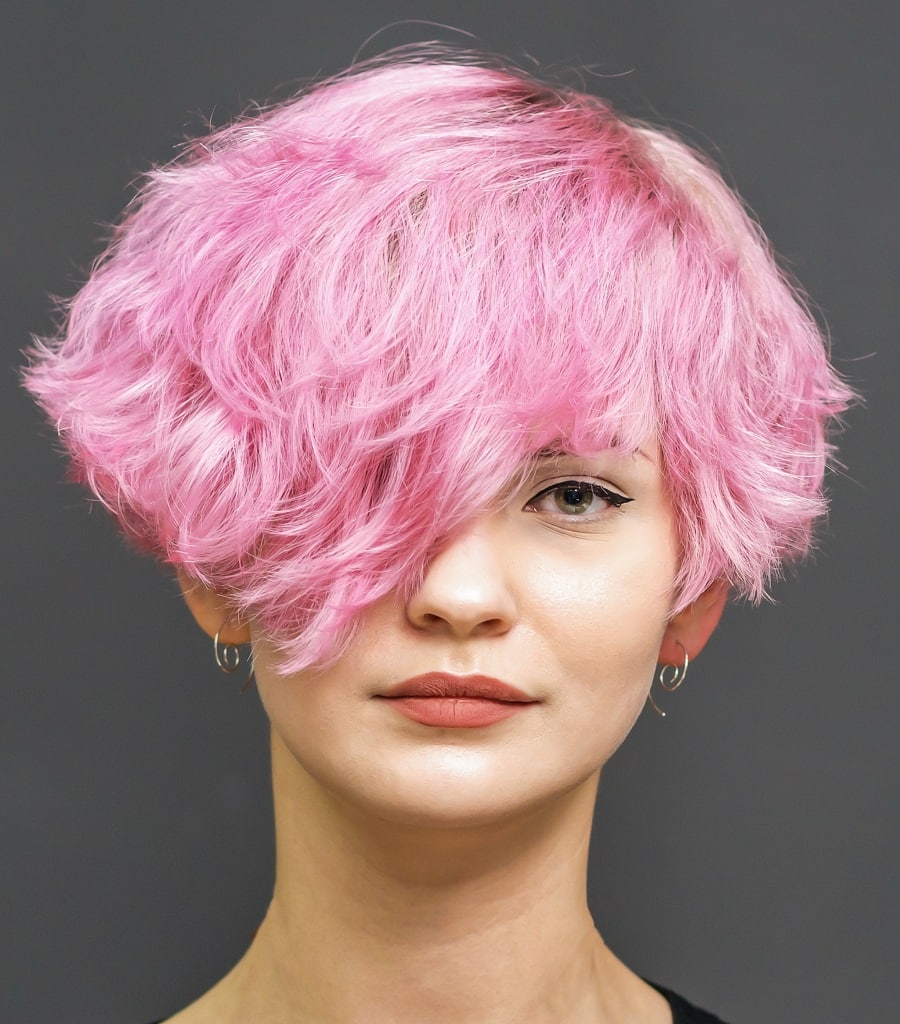 wavy pixie for pink hair