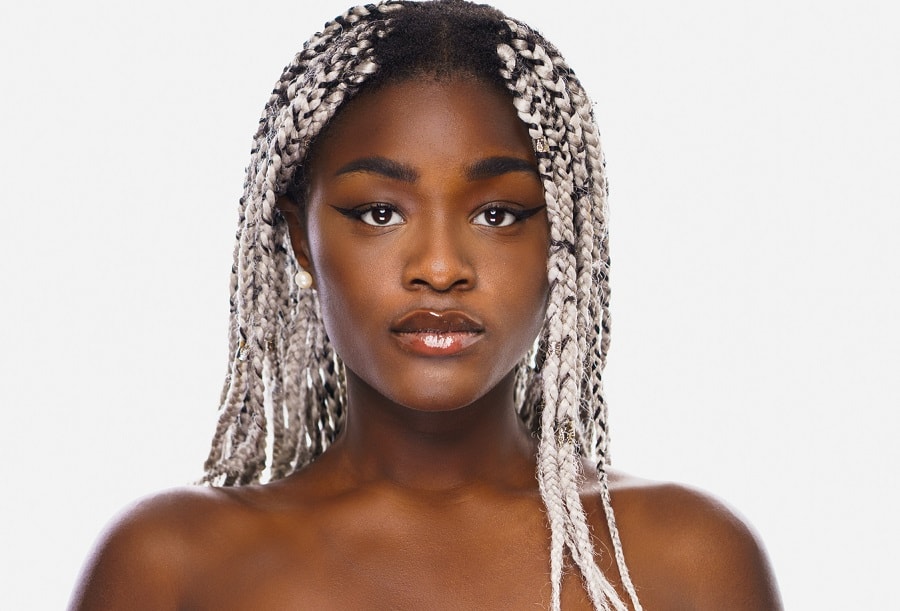 black woman with kanekalon braiding hair