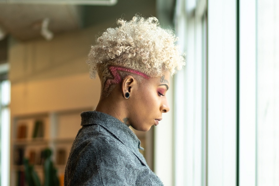 curly TWA hair with design